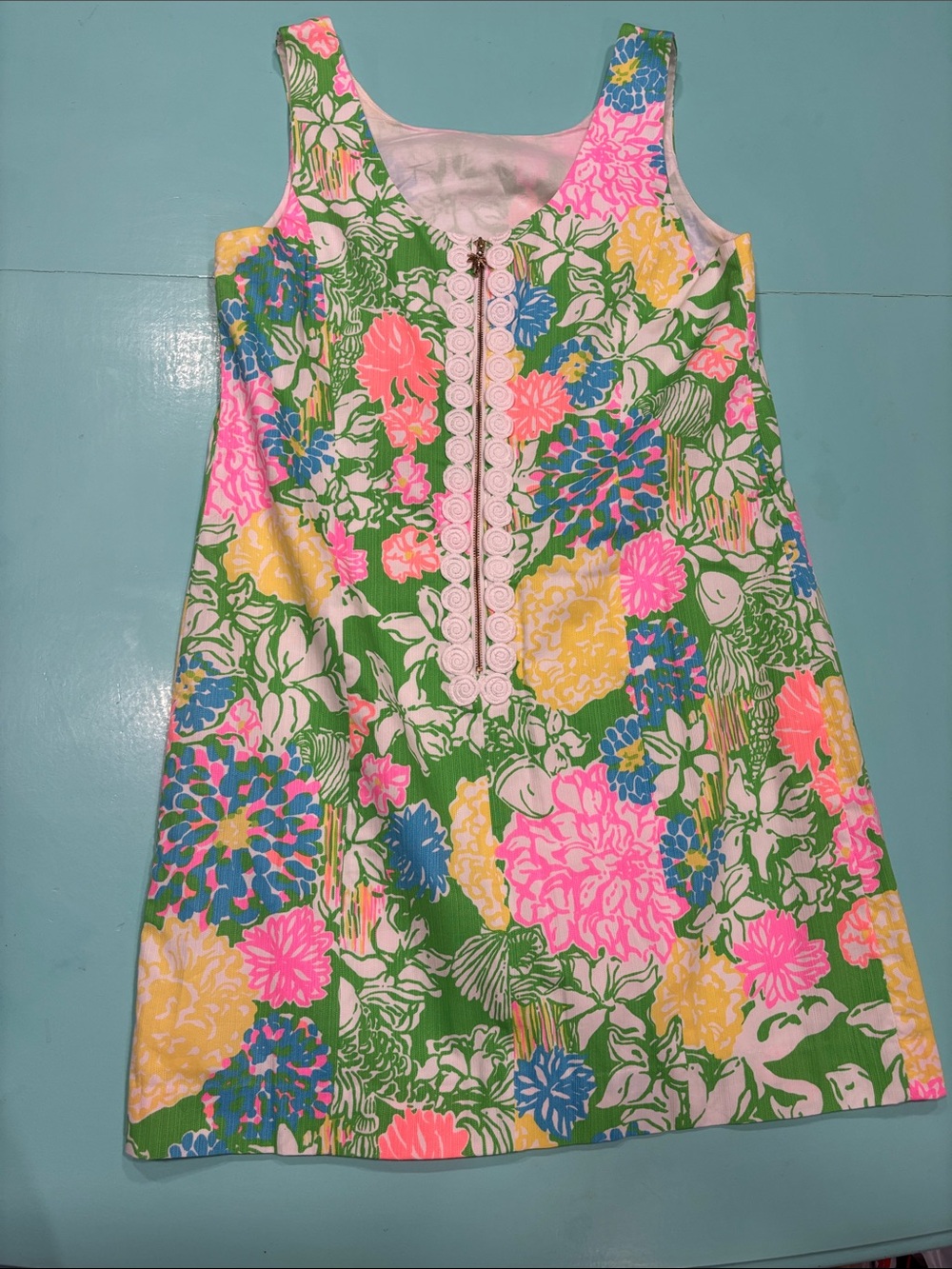 Lilly Pulitzer Cathy Shift Hibiscus Stroll Green and Neon Pink Floral Dress - Picture 3 of 3